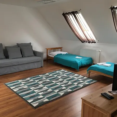 Platan بيت ضيافة Dunajská Streda